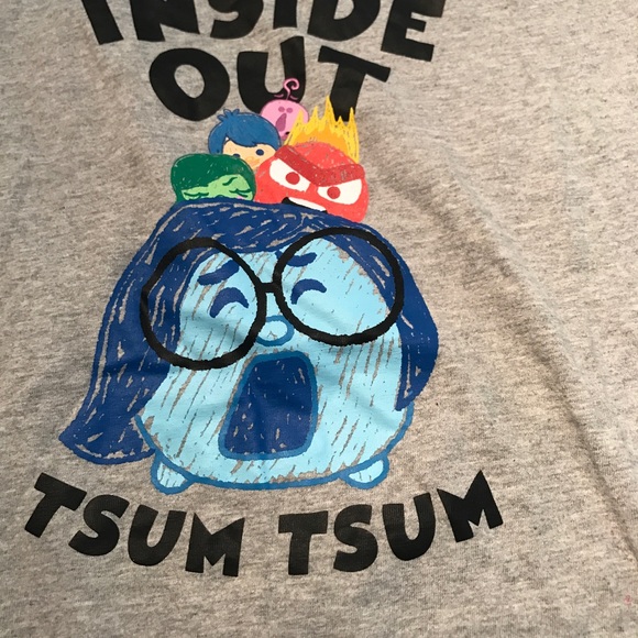 Tee - Picture 4 of 5